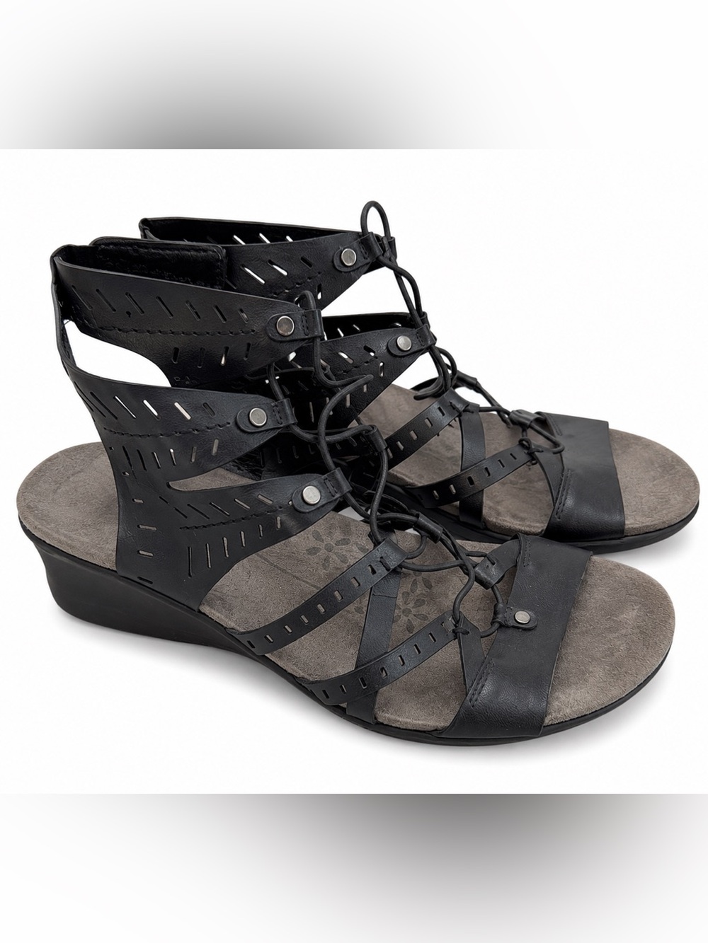 BareTraps Black Lace-Up Gladiator Sandals